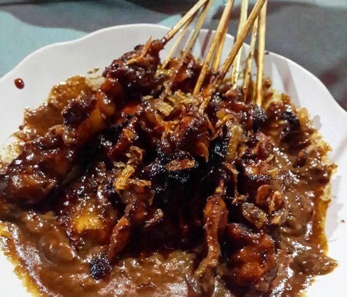 Spesialis Sate Ayam, 7 Tempat Wisata Kuliner di Bogor Cocok Buat Makan
