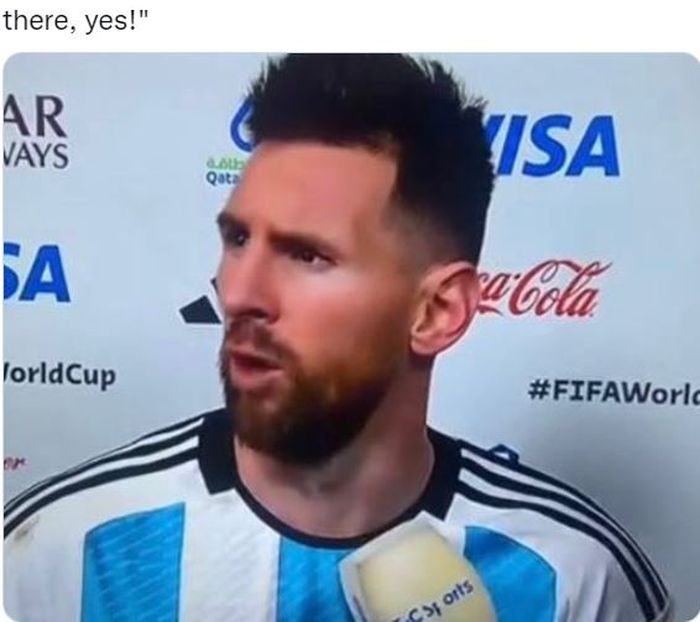 Kapten timnas Argentina, Lionel Messi, menunjukkan ekspresi kesal seusai laga perempat final Piala Dunia 2022 kontra timnas Belanda di Stadion Lusail Iconic, Jumat (9/12/2022).