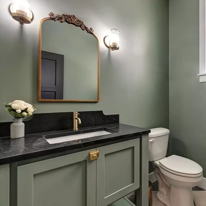 4 Cara Menghadirkan Warna Hijau Sage Green di Kamar Mandi - iDEA