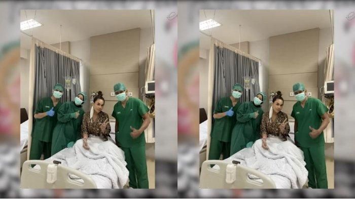 Melaney Ricardo saat jalani operasi pengangkatan rahim gegara idap adenomiosis