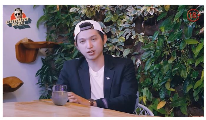 Koh Dennis Lim, ustaz muda yang viral di TikTok.