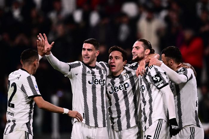 Juventus mengincar gelar Liga Europa demi lolos ke Liga Champions musim depan seturut hukuman pemotongan poin di klasemen Liga Italia.