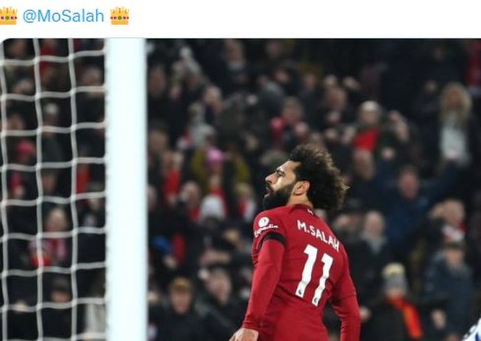 Striker Liverpool, Mo Salah, merayakan gol ke gawang Everton dalam laga Liga Inggris di Stadion Anfield, Senin (13/2/2023).