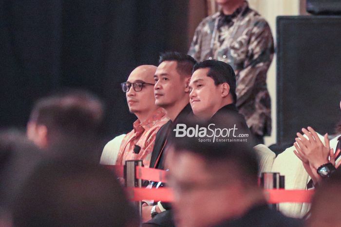 (Dari kiri ke kanan) sejumlah calon ketua umum PSSI diantaranya Arif Wicaksono, Doni Setiabudi, Erick Thohir terlihat hadir dalam Kongres Luar Biasa PSSI di Hotel Sangri-La, Jakara, 16 Februari 2023.