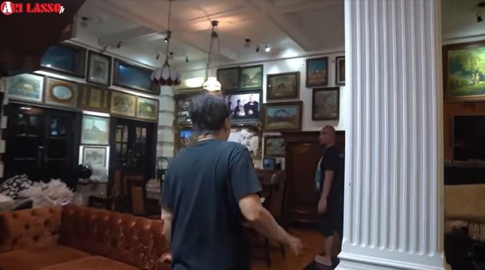 Kamar Ahmad Dhani dan Mulan Jameela.