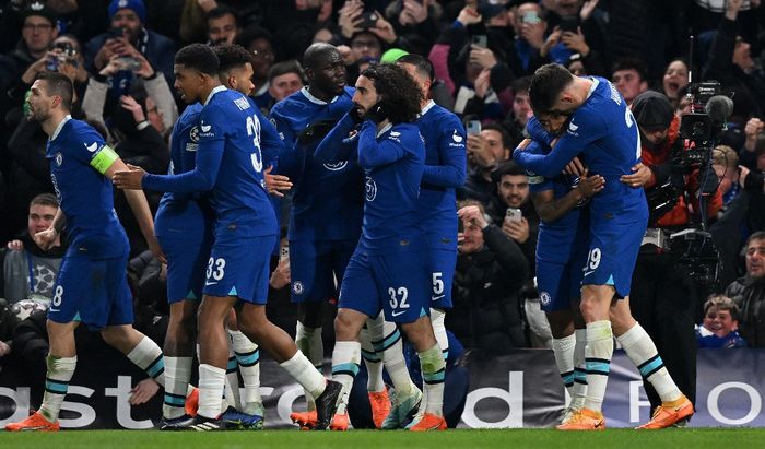 Chelsea si raja comeback Liga Champions, kini sejajar Real Madrid usai menekuk Borussia Dortmund di Stamford Bridge (7/3/2023).