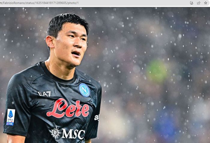 Bek tengah Napoli sekaligus anak buah Shin Tae-yong, Kim Min-jae, menjadi bek incaran sejumlah tim di bursa transfer musim panas 2023.