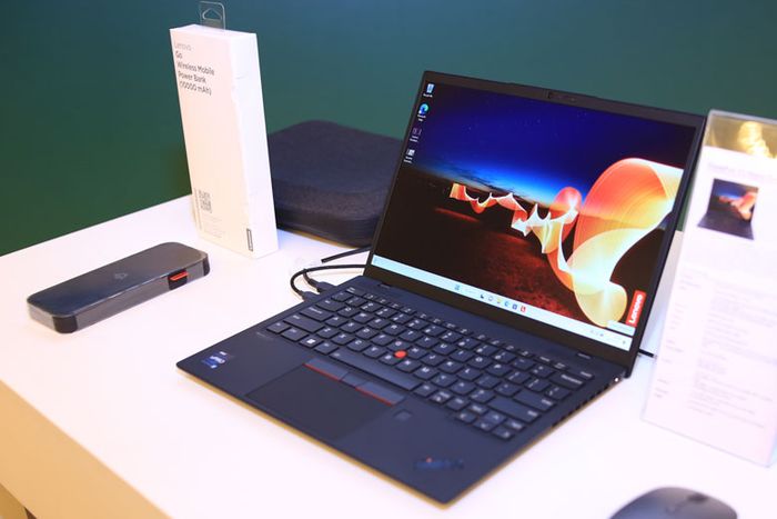 Lenovo menghadirkan &ldquo;Smart Solutions for All&rdquo; yang membantu bisnis lokal dalam menjaga keamanan data selama Transformasi Cerdas.