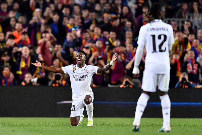 Real Madrid's Brazilian forward Vinicius Junior reacts during the Copa del Rey (King's Cup) semi-final second leg football match between FC Barcelona and Real Madrid CF at the Camp Nou stadium in Barcelona on April 5, 2023. (Photo by Pau BARRENA / AFP)