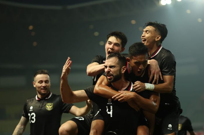 Selebrasi Jordi Amat saat mencetak gol untuk timnas Indonesia ke gawang Burundi pada FIFA Matchday, Selasa (28/3/2023).