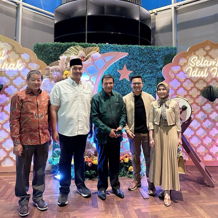 Sahrul Gunawan dampingi Dine bukber