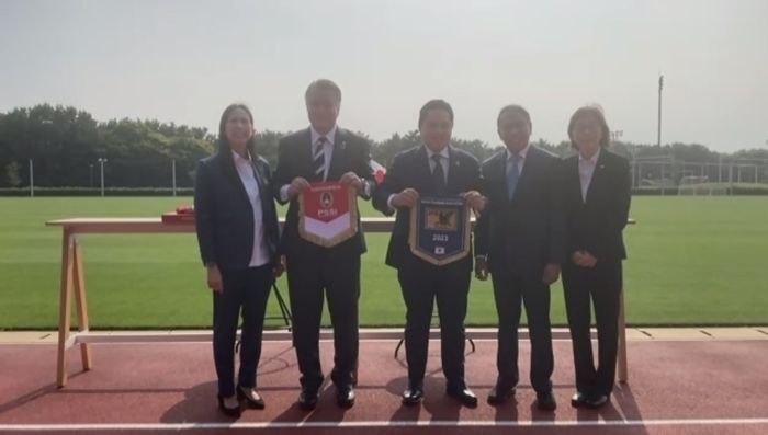 Ketua Umum PSSI, Erick Thohir bersama jajaran PSSI melakukan penandatanganan MoU kerja sama dengan Federasi Sepak Bola Jepang (JFA).