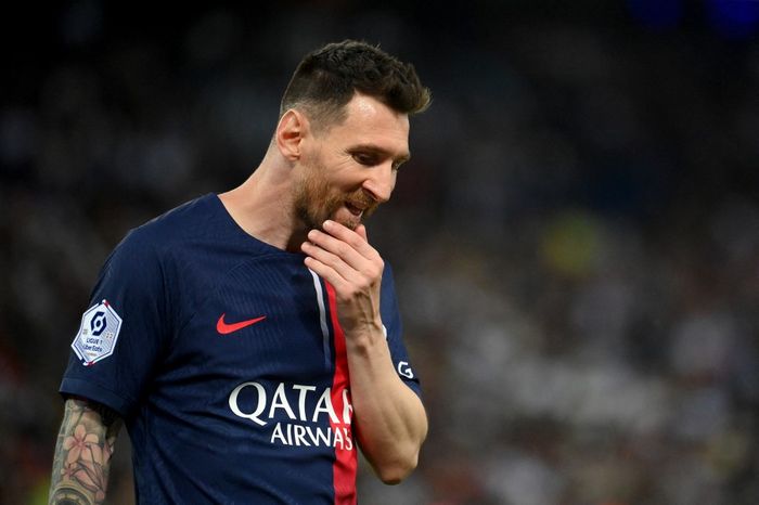 Lionel Messi jalani laga terakhirnya untuk PSG di Parc des Princes pada pekan 38 Liga Prancis (3/6/2023). Messi dikabarkan setuju pindah ke Inter Miami yang membuat rekor Cristiano Ronaldo di Liga Champions aman.