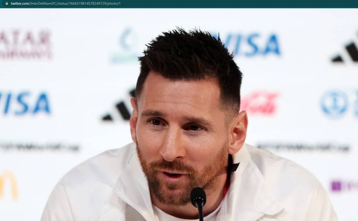 Lionel Messi memberikan konfirmasi terbuka perihal keputusannya membela Inter Miami ketimbang pulang ke Barcelona dalam sesi wawancara dengan Mundo Deportivo dan Sport, Rabu (7/6/2023) atau Kamis dini hari WIB.