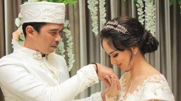 Pernikahan Angelica Simperler dan Rico Hidro Daeng pada 20 Juni 2020