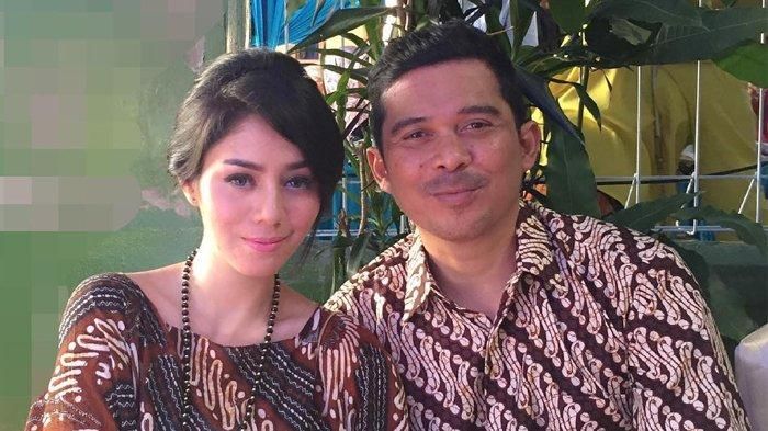 Kenangan Rico Hidros Daeng dan almarhumah Saphira Indah