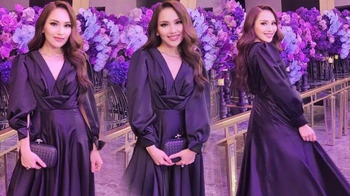 Wajah Ayu Ting Ting di pernikahan Kevin Sanjaya dan Valencia Tanoe jadi beda