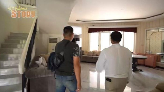Potret dalam rumah milik Mandala asisten Irfan Hakim