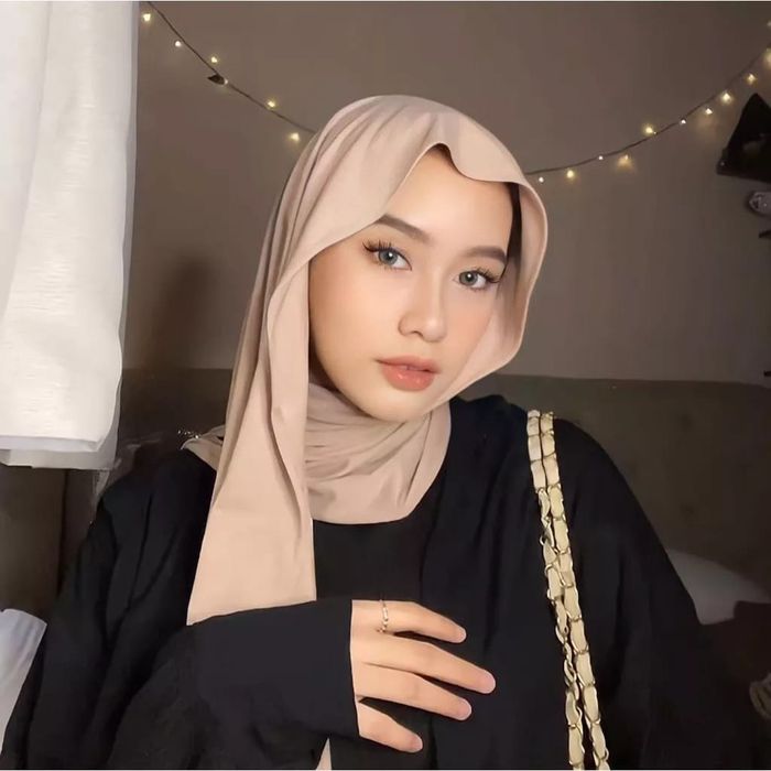 Rekomendasi Pashmina Jersey Premium ala Influencer yang Murah Meriah