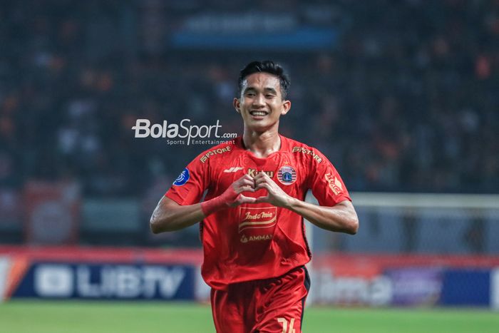 Rizky Ridho sedang melakukan selebrasi seusai mencetak gol dalam laga pekan ketujuh Liga 1 2023 antara Persija versus Borneo FC di Stadion Patriot Candrabhaga, Bekasi, Jawa Barat, Rabu (9/8/2023) malam.