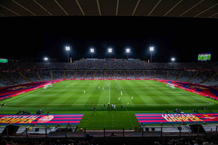Estadi Olimpic Lluis Companys menjadi kandang sementara Barcelona sepanjang musim 2023-2024.