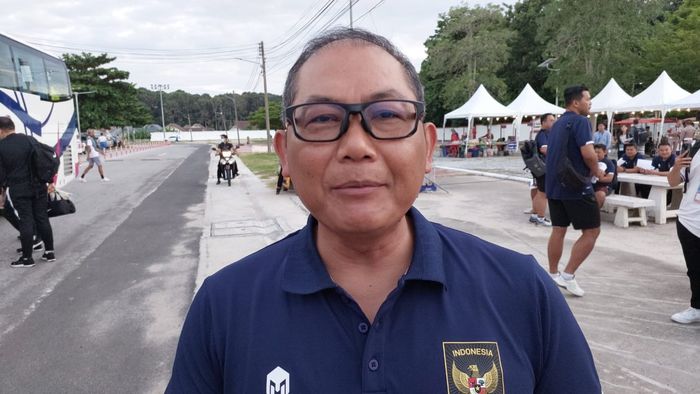 Manajer timnas Indonesia, Sumardji turut hadir dalam laga Vs Malaysia di laga perdana grup B Piala AFF U-23 2023, di Rayong Provincial StadiumJumat (18/8/2023).
