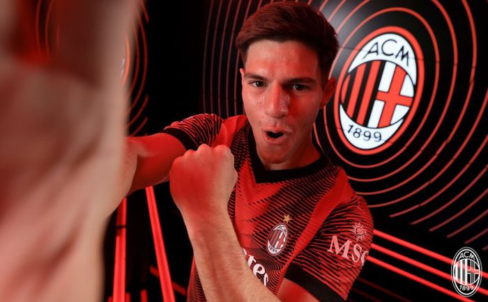 AC Milan Resmikan Rekrutan ke-9, Pewaris Nomor Punggung Eks Tukang
