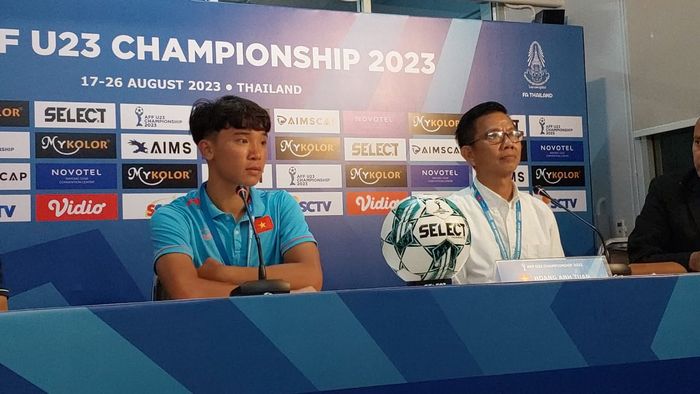 Pelatih Vietnam, Hoang Anh Tuan saat sesi konferensi pers pasca menang lawan Filipina di Piala AFF U-23 2023, Selasa (22/8/2023).