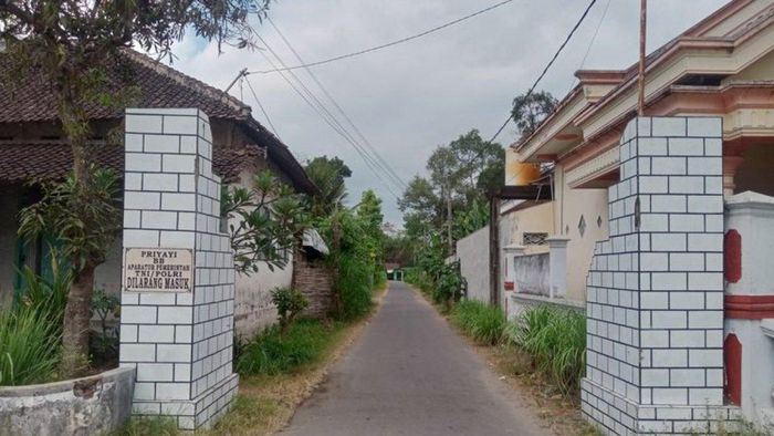 Gang masuk Dusun Setono, Desa Tales, Kecamatan Ngadiluwih, Kabupaten Kediri, Jawa Timur