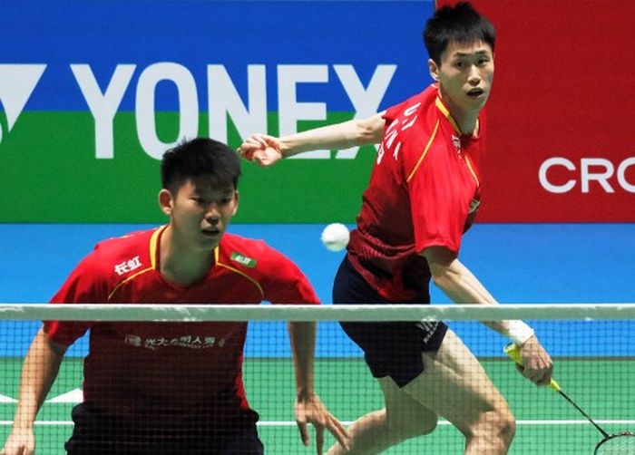 Pasangan ganda putra China, Liu Yu Chen/ Ou Xuan Yi, pada semifinal Japan Open 2023, Juli 2023.