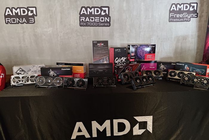 AMD Radeon RX 7700 XT dan Radeon RX 7800 XT Resmi Meluncur. Harganya ...
