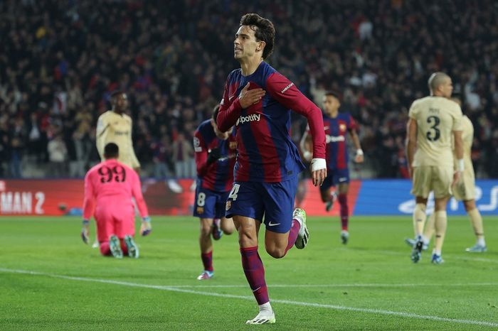 Joao Felix dan Joao Cancelo turut membantu Barcelona melenggang ke babak 16 besar Liga Champions 2023-2024 lewat gol-golnya ke gawang FC Porto yang dimenangkan dengan skor 2-1.