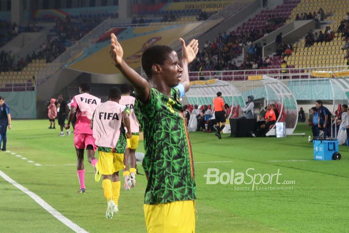 Selebrasi gol Timnas U-17 Mali, Mamadou Doumbia, saat menghadapi Argentina pada babak pertama perebutan peringkat ketiga Piala Dunia U-17 2023 di Stadion Manahan, Surakarta, Jumat (1/12/2023).