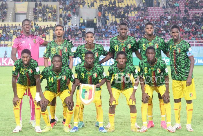 Kesebelasan Timnas U-17 Mali, saat menghadapi Argentina pada babak perebutan peringkat ketiga Piala Dunia U-17 2023 di Stadion Manahan, Surakarta, Jumat (1/12/2023).