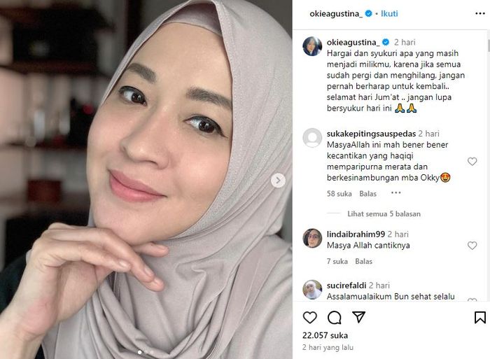 Unggahan Okie Agustina.