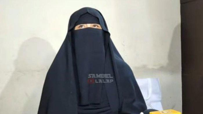 Umi Pipik buka suara mengenai kabar Adiba akan menikah dengan Egy.