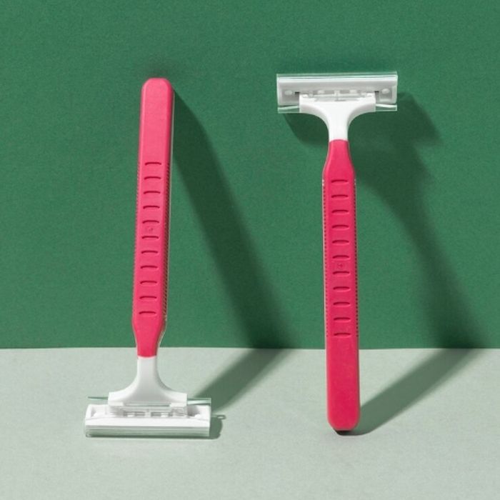 Cukur Bulu Kemaluan Pakai Apa? Ini 3 Pilihan Alat yang Aman dan Mudah