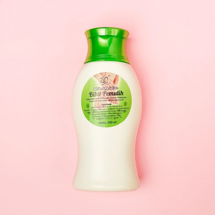 5 Rekomendasi Alpha Arbutin Lotion yang Cepat Memutihkan Kulit, Aman