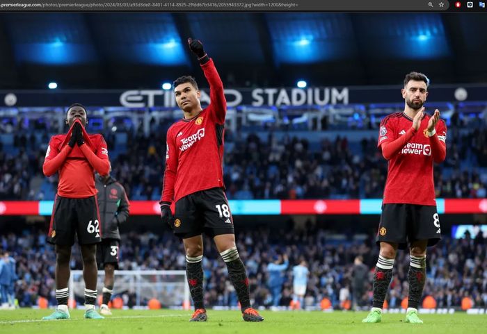 Manchester United menelan kekalahan saat berkunjung ke markas Manchester City di Stadion Etihad pada matchweek 27 Liga Inggris 2023-2024, Minggu (3/3/2024).