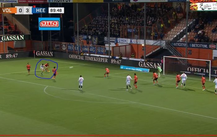 Thom Haye mencetak gol cantik untuk Heerenveen saat bertemu Volendam di Liga Belanda 2023-2024.