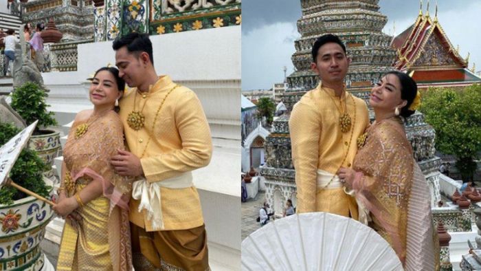 Edwin Bahari dan Anisa Bahar saat berpose mesra.