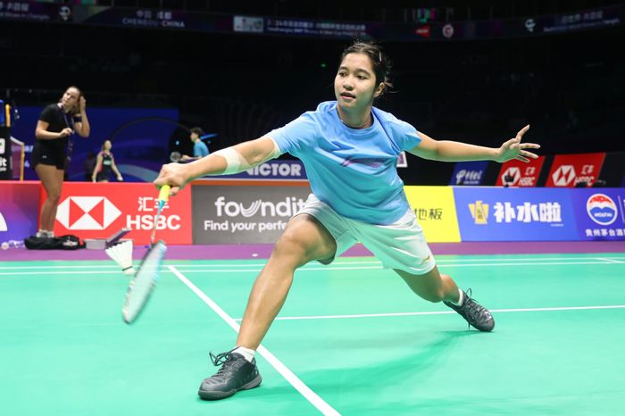 Indonesian women's singles badminton player, Ester Nurumi Tri Wardoyo, underwent her first training ahead of the 2024 Uber Cup at the Chengdu Hi Tech Zone Sports Gymnasium on Thursday (15/4/2024).