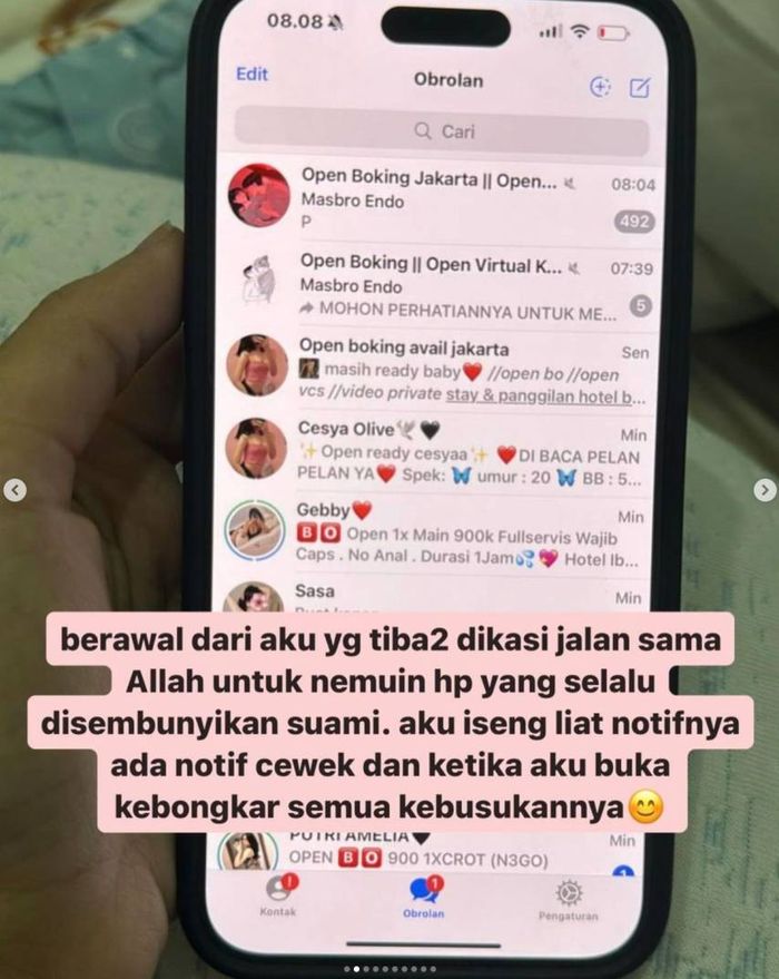 Grup chat mesum milik suami yang disebut Aida Selvia