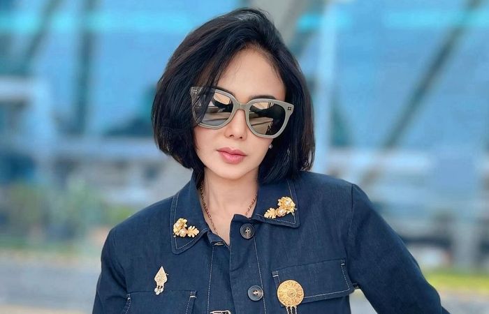 Intip tampilan baru Yuni Shara yang unik dan menyala!