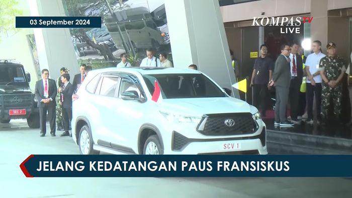 Mobil yang digunakan oleh <a href='https://jatim.tribunnews.com/tag/paus-fransiskus' title='Paus Fransiskus'>Paus Fransiskus</a> selama kunjungan apostolik di Indonesia
