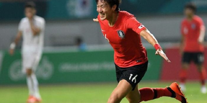  Pemain timnas U-23 Korea Selatan, Hwang Ui-jo ketika merayakan golnya ke gawang Iran babak 16 besar