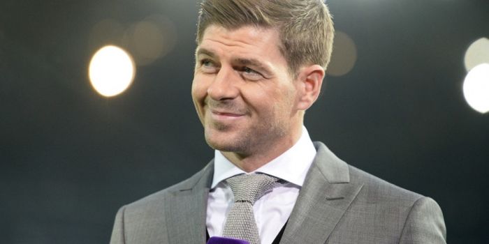     Steven Gerrard hadir sebagai duta sebuah stasiun televisi menjelang kick-off partai Liga Inggris