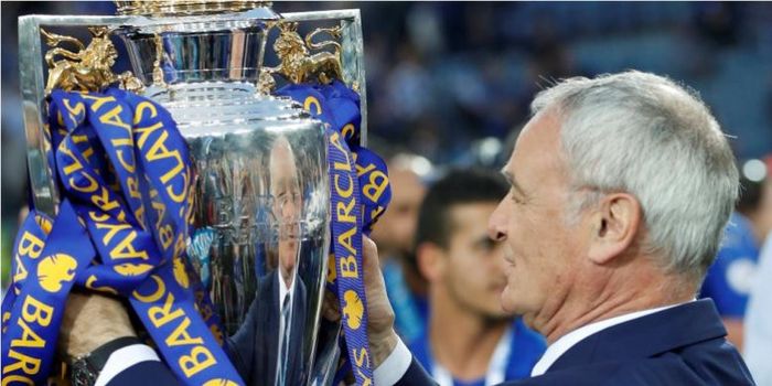 Trofi Liga Inggris saat dipegang Claudio Ranieri 