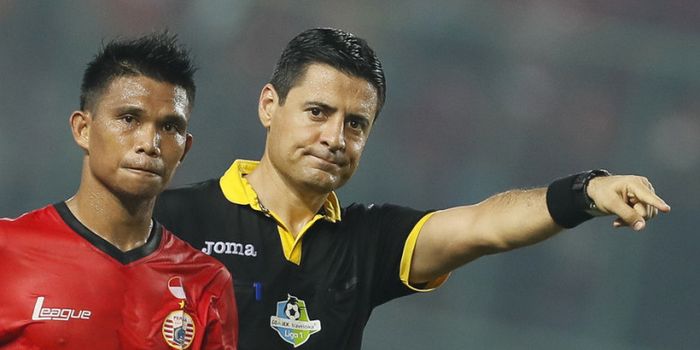 Wasit asal Iran, Alireza Faghani, yang menjadi salah satu pengadil di pertandingan Liga 1 2017.