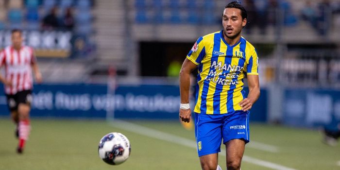 Striker RKC Waalwijk, Ezra Walian.